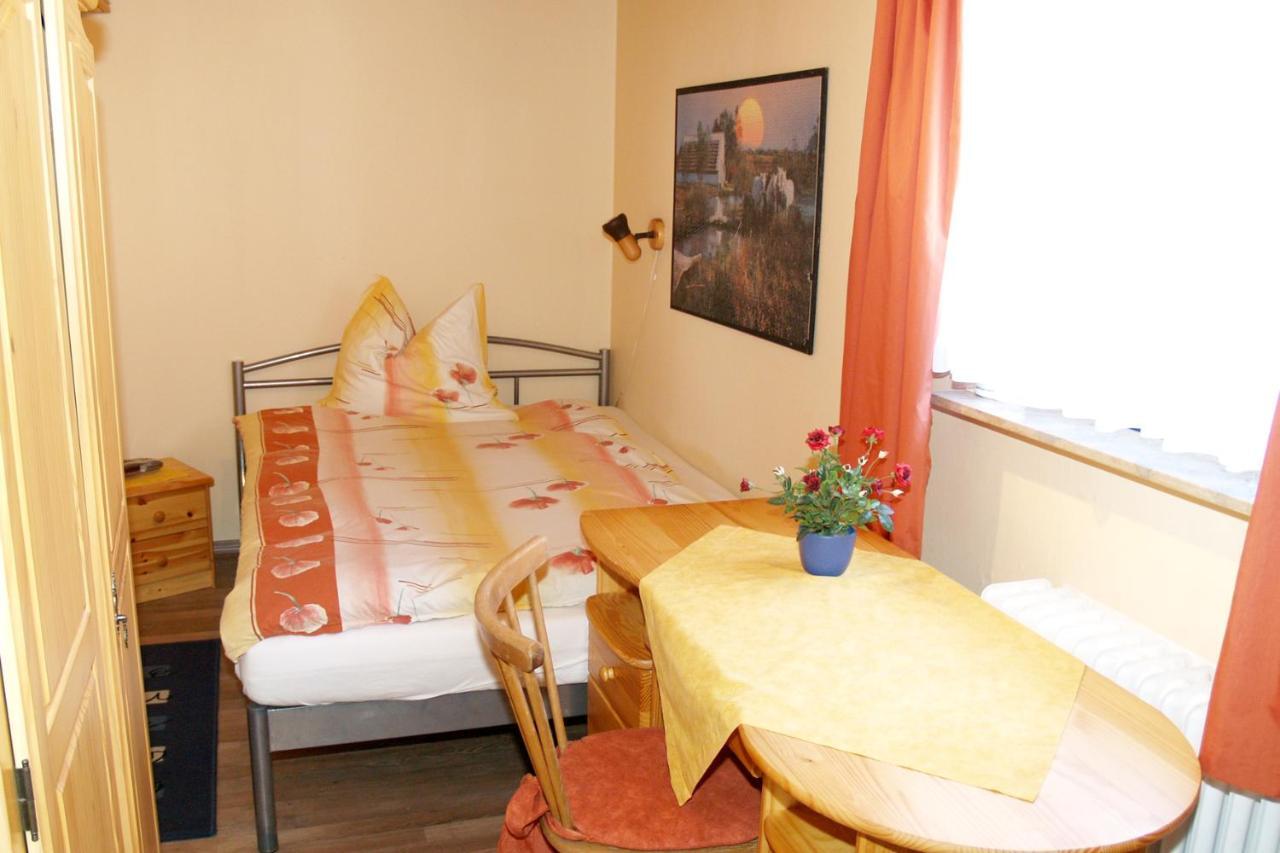 Hotel Haus Gertrud Simmerath Room photo